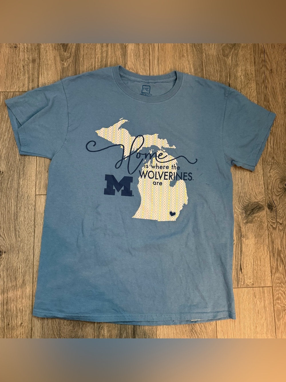 Michigan Wolverines ProEdge Home Graphic T Shirt Blue Women’s Medium